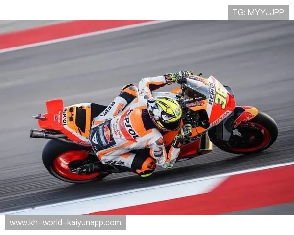 MotoGP赛场风云再起新星崛起老将坚守冠军之争愈发激烈引全球关注