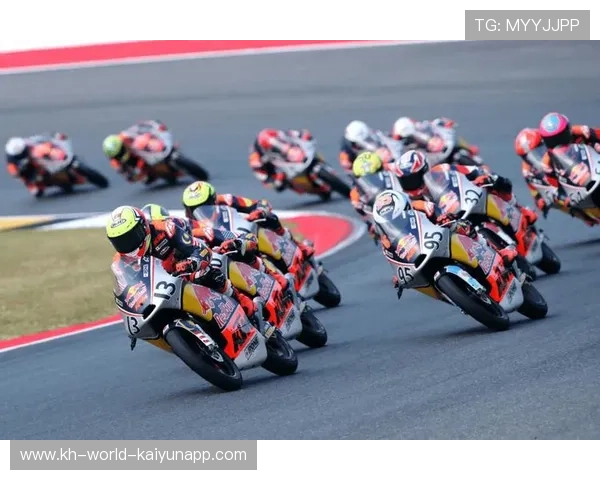 MotoGP赛季激烈竞争升温 知名车手争夺总冠军宝座